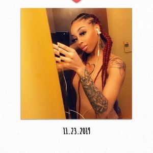 Meet your Posher, Kiana